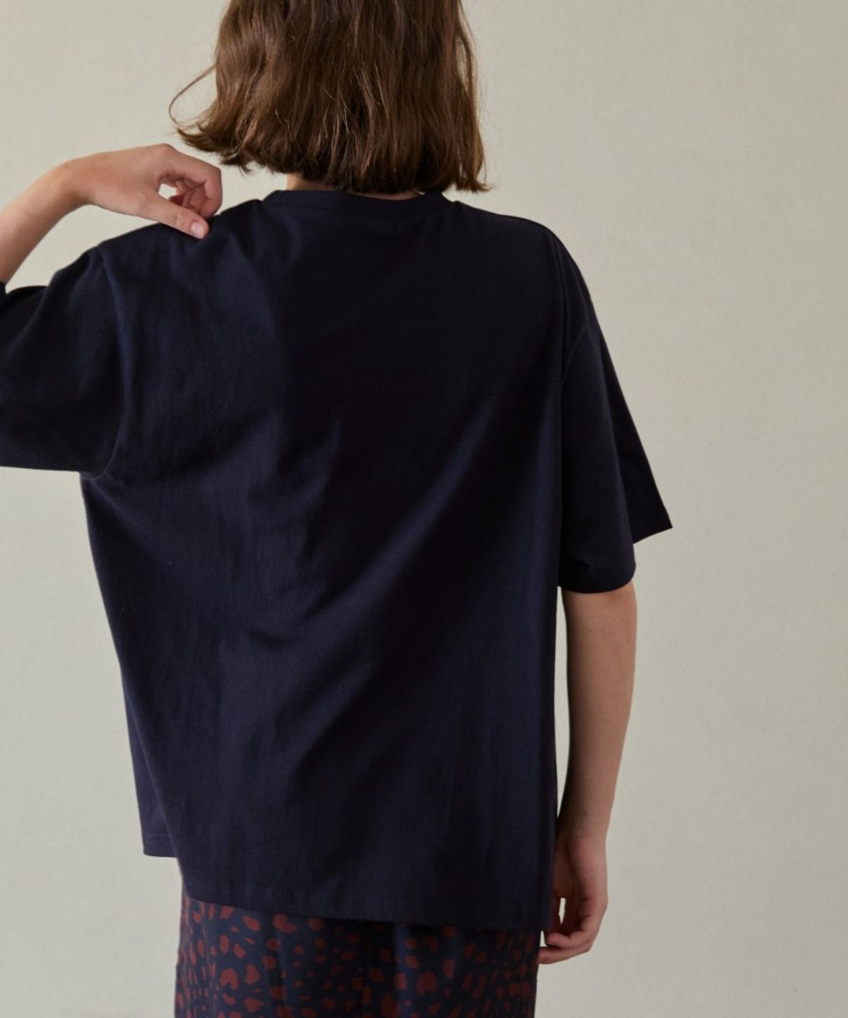 위오이(WIOE) With Love Overfit Tshirt_Navy