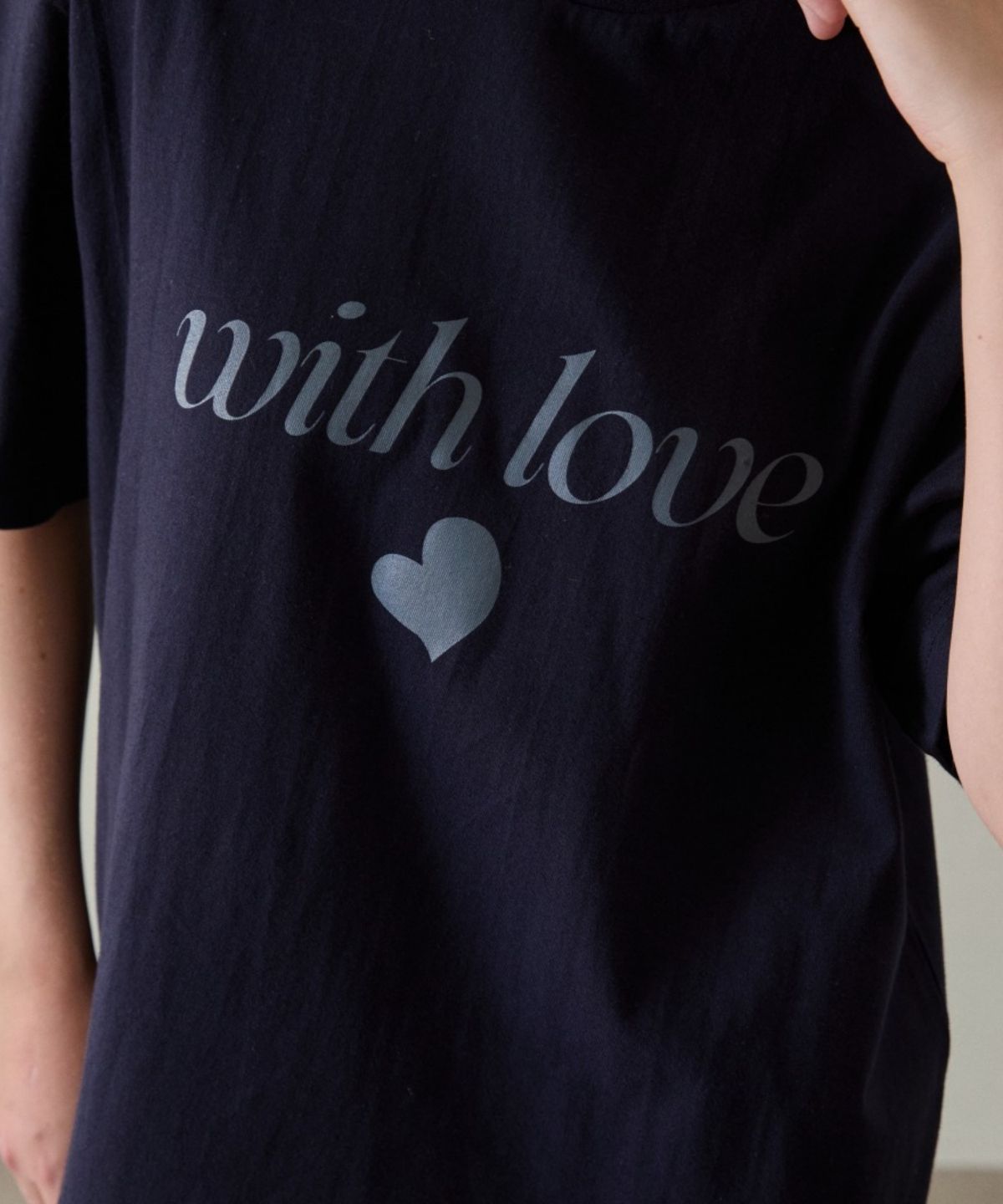 위오이(WIOE) With Love Overfit Tshirt_Navy