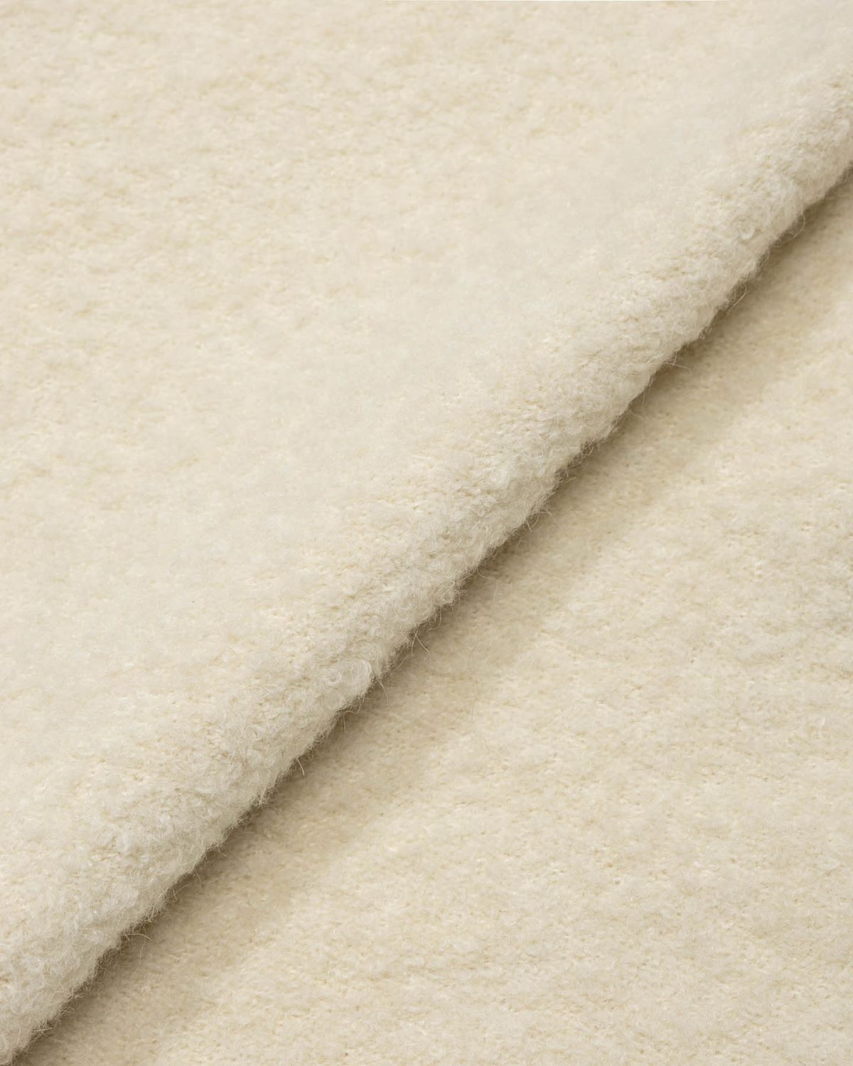 모아(MOAA) Bouclé Knit Pullover (IVORY)