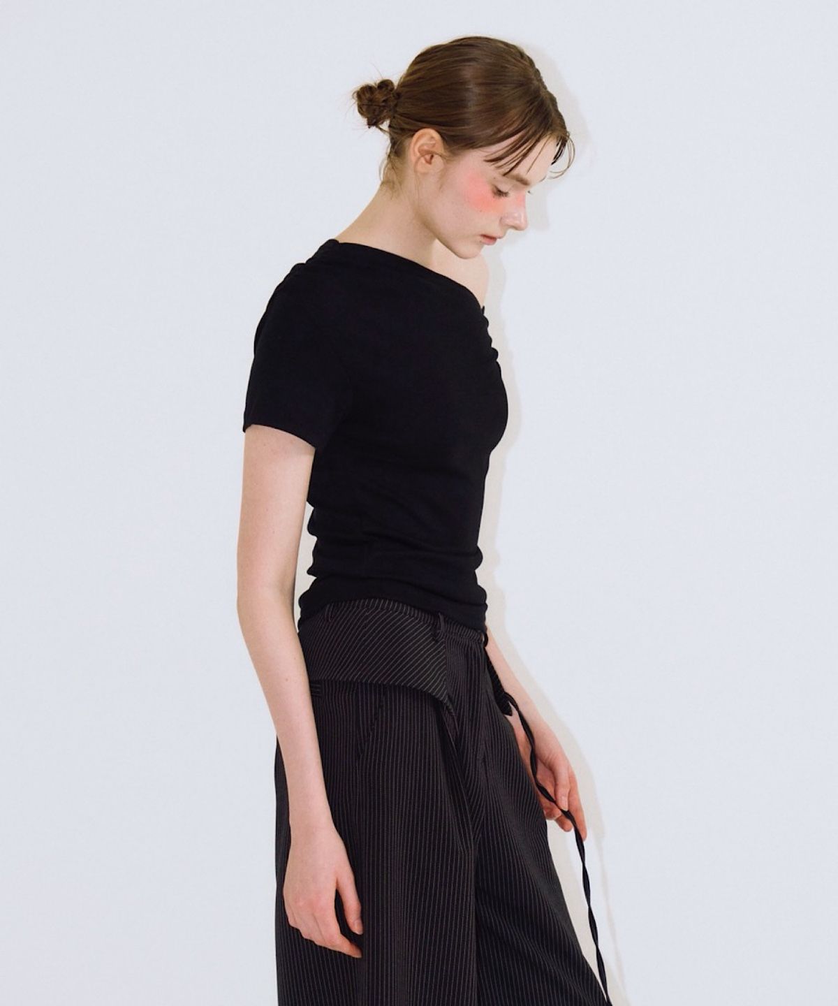 아포엠(APOEM) Slant Top  - 3colors