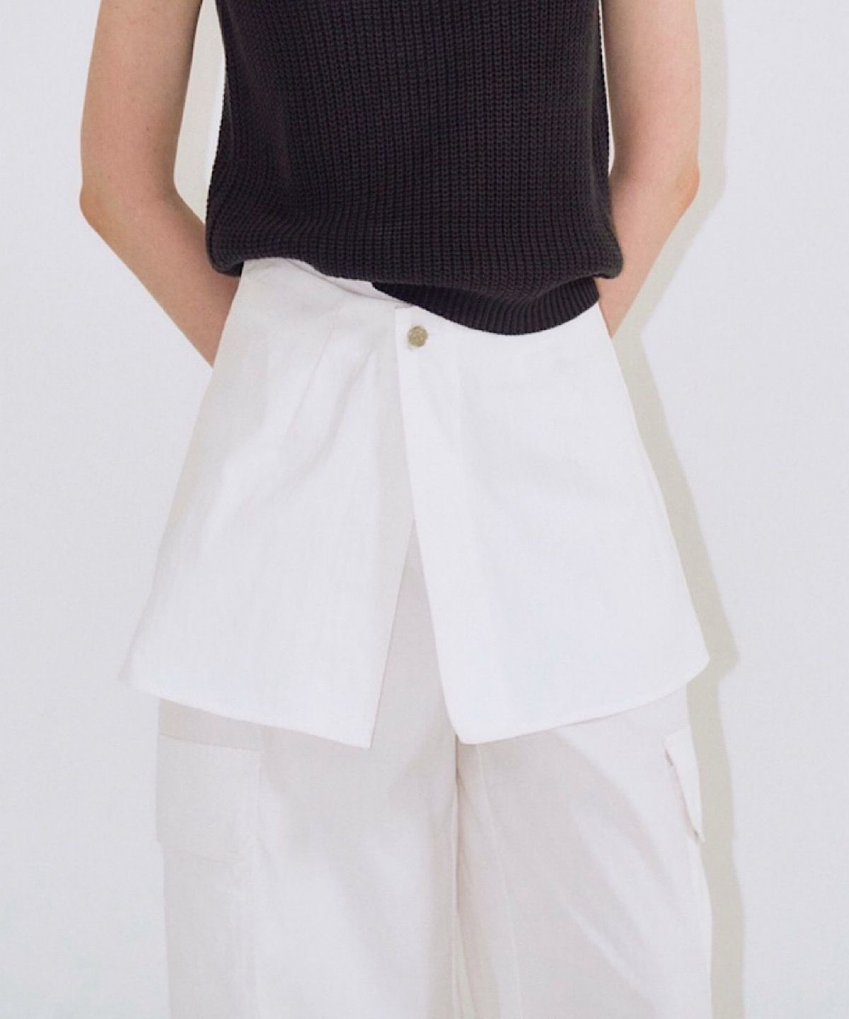아포엠(APOEM) Overlay  Cargo Pants - 2colors