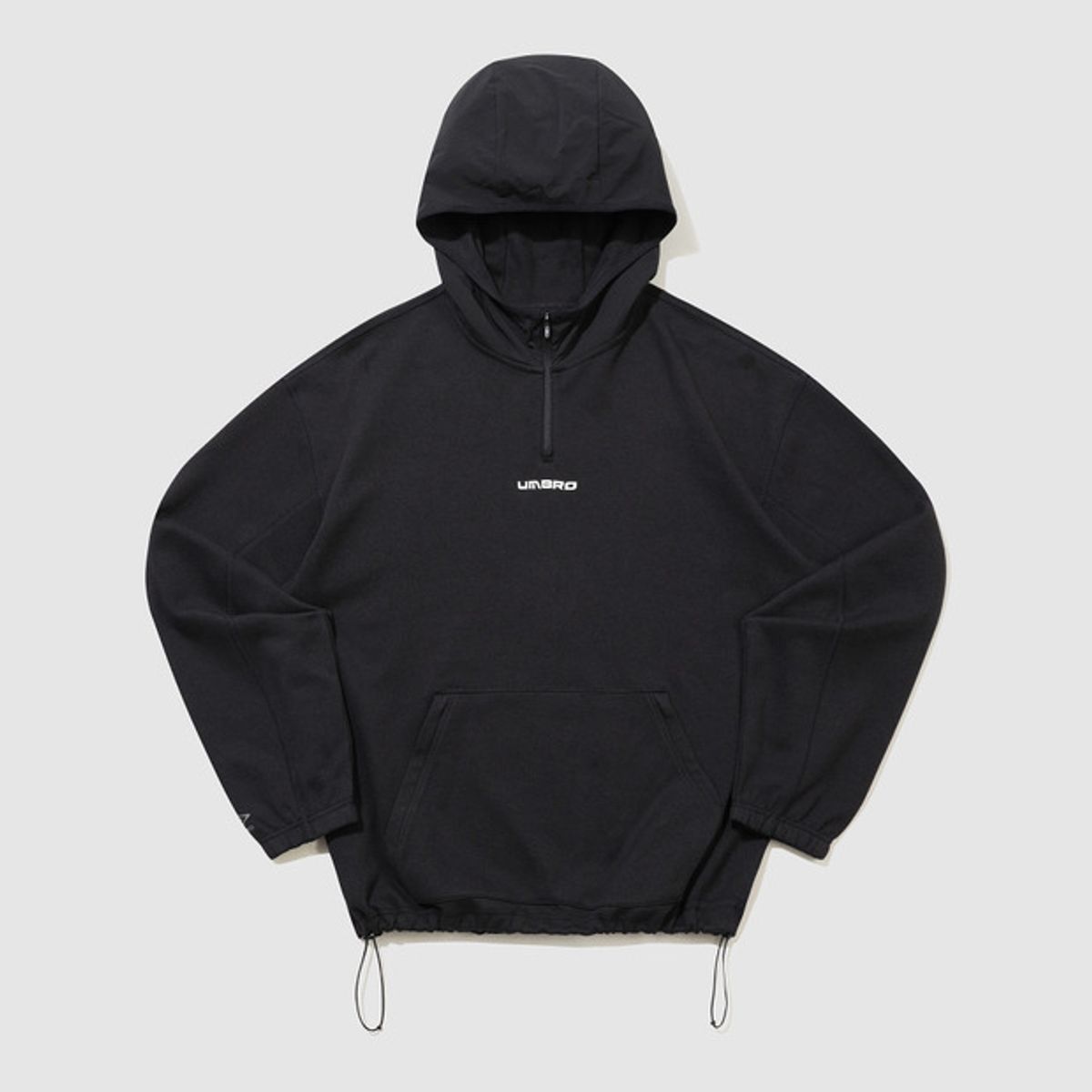 엄브로(UMBRO) 나이트런 하이브리드 후드 하프 집업 블랙(UQ321SHD91)