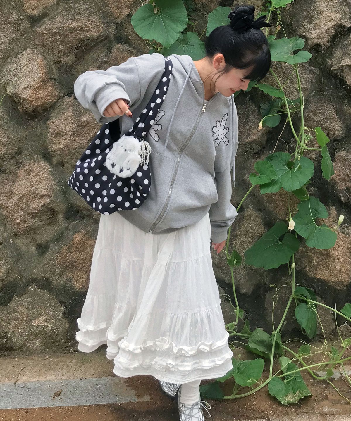 그레이버(GRAVER) [UNISEX]DOTS GRAV 후드집업_2color