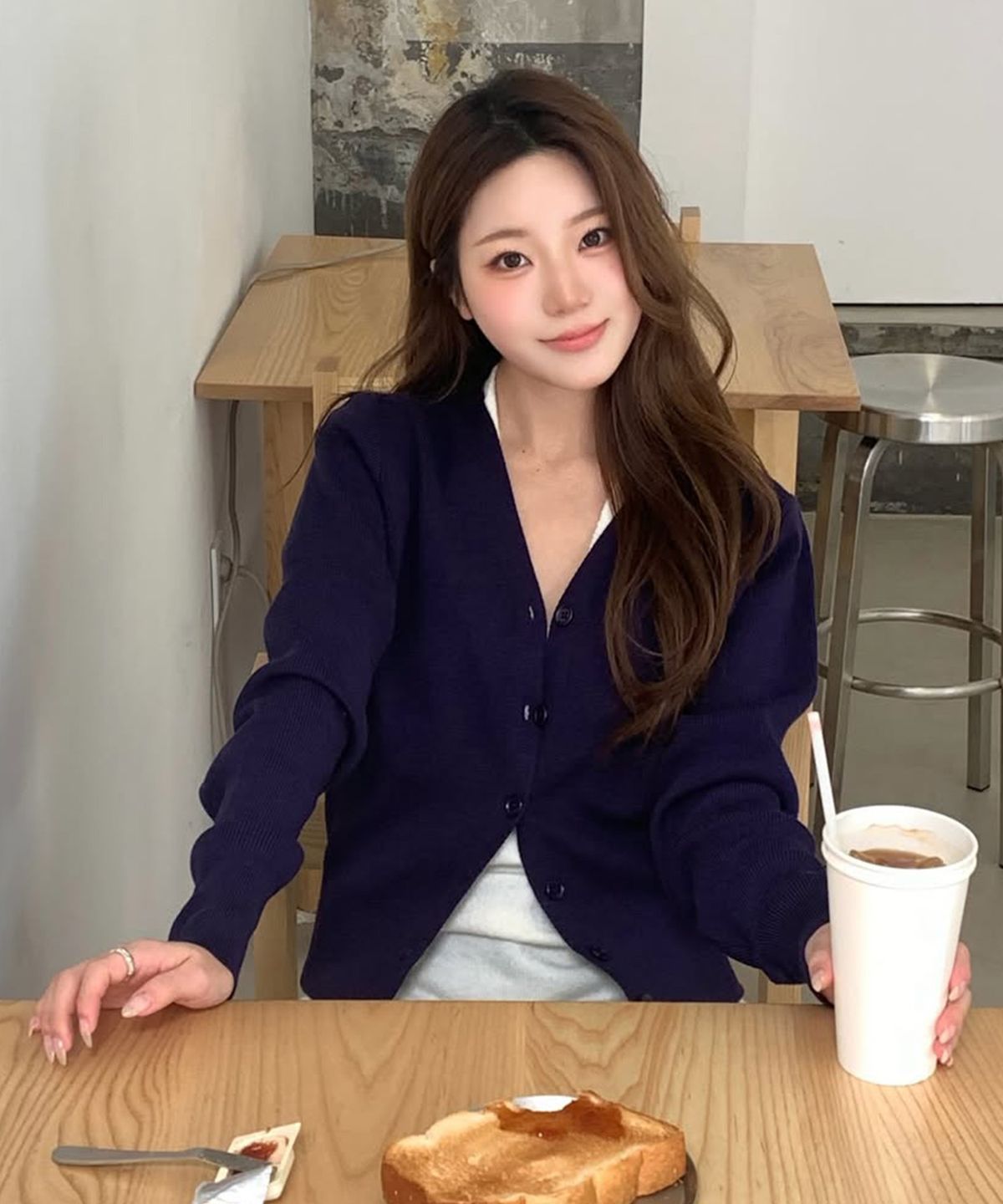 커스텀어클락 우먼(COSTUMEOCLOCK WOMAN) 베이직 브이넥 가디건 8 COLOR COWCD001