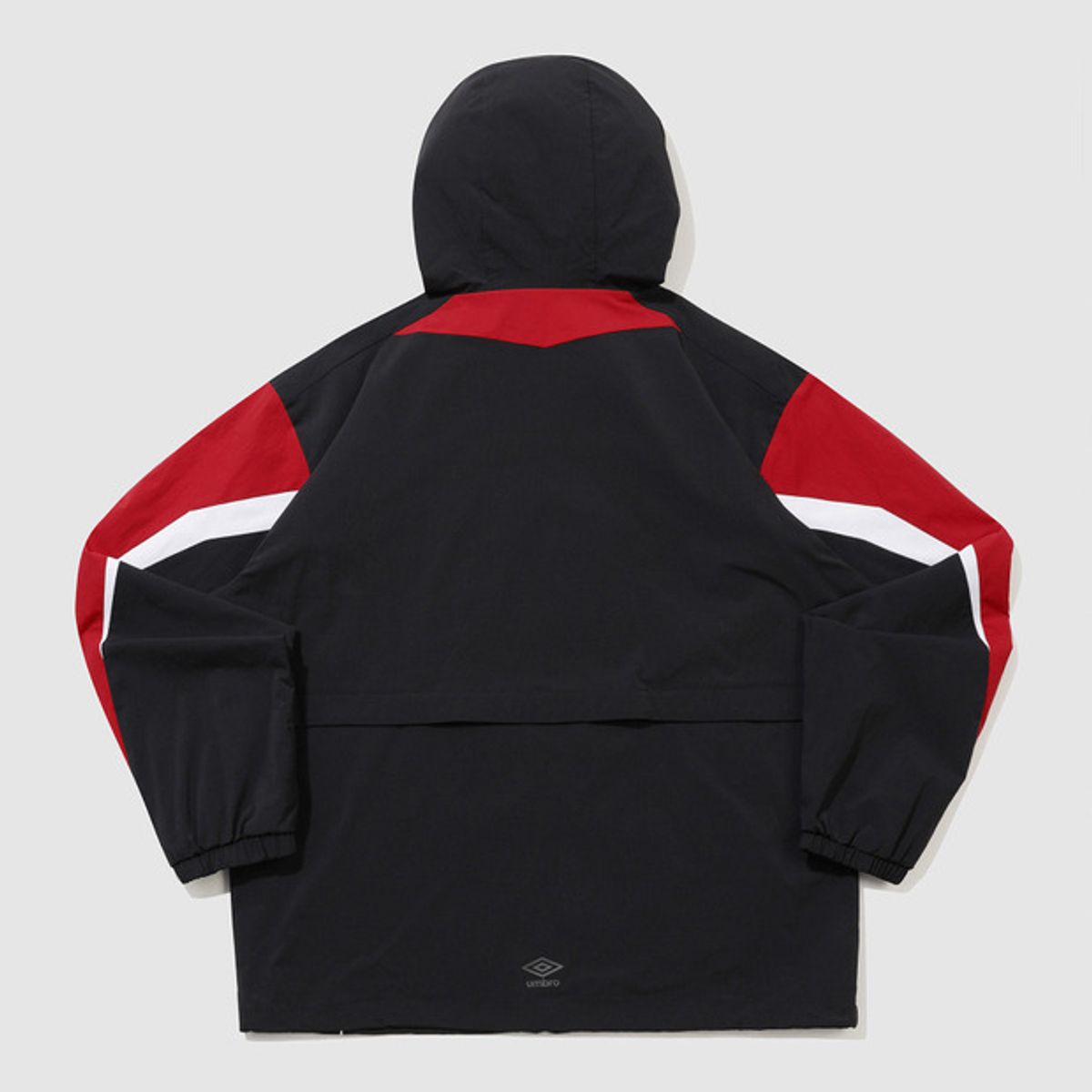 엄브로(UMBRO) PTR 아이코닉 후드 집업 자켓 블랙(UQ321SJK93)