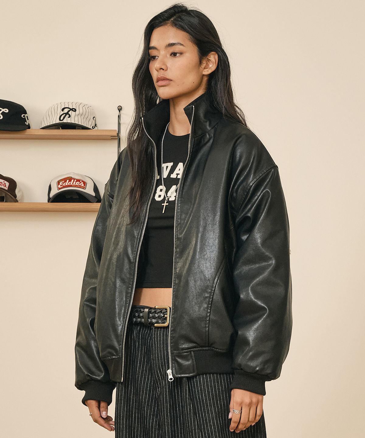 테이크이지(TAKEASY) 빈티지 비건 레더 블루종 자켓 (블랙)