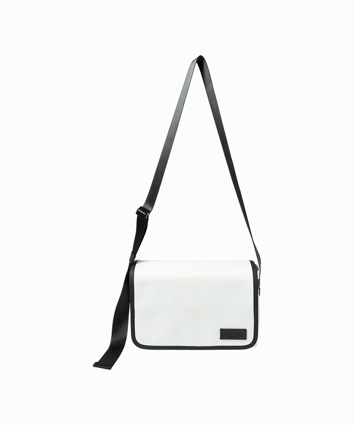 아크메드라비(ACME DE LA VIE) WAPPEN POINT TARPAULIN SQUARE BAG (2 COLOR)
