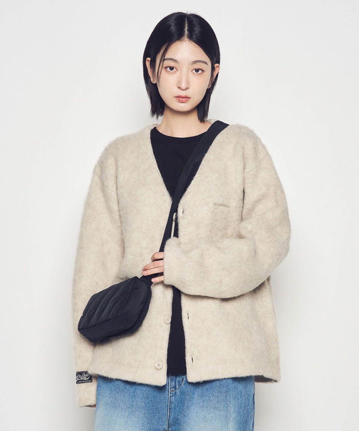 아크메드라비(ACME DE LA VIE) DIAGONAL PADDED CROSS BAG (2 COLOR)