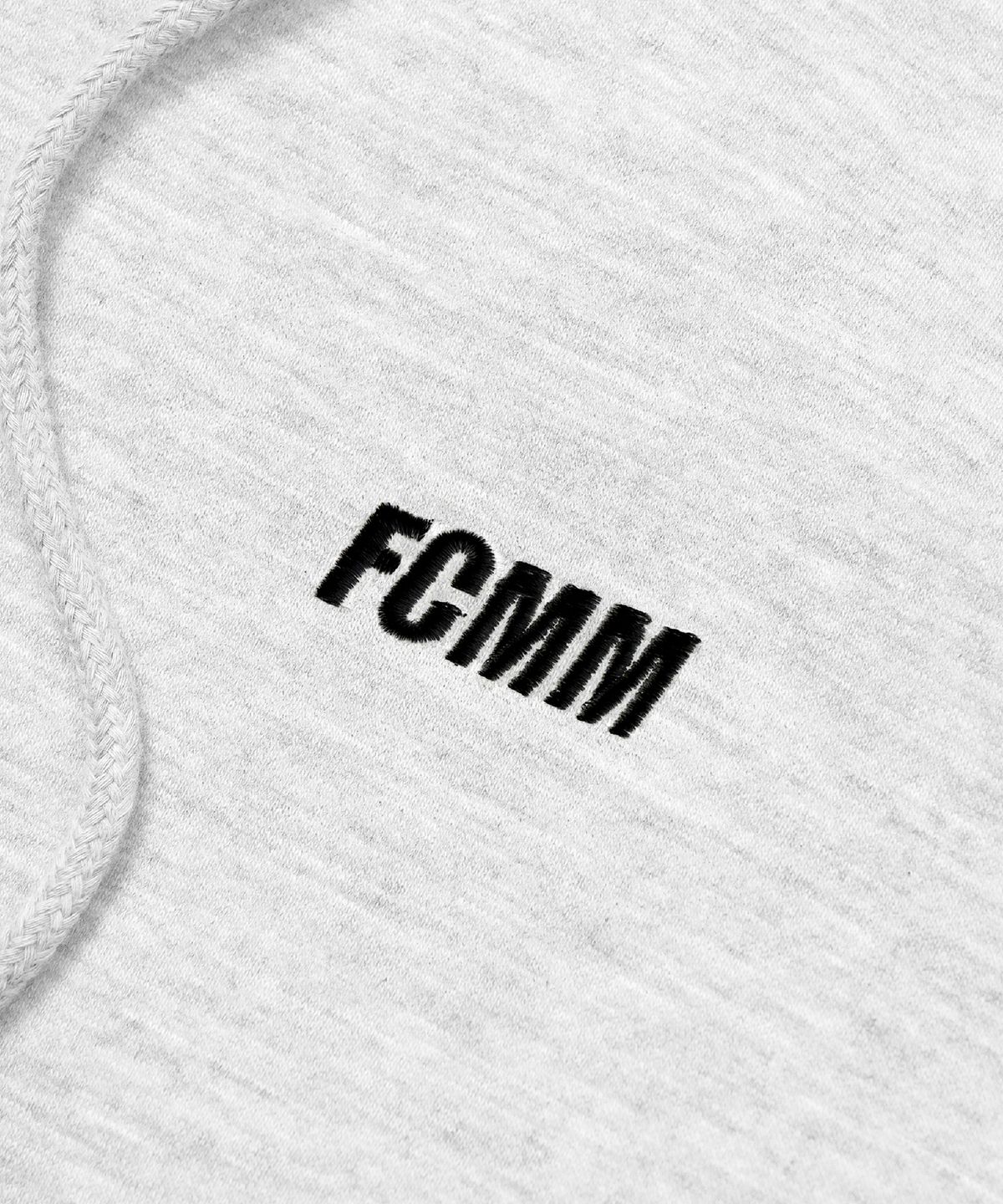 에프씨엠엠(FCMM) 클럽 팀 에센셜 후디 2.0 - 실버 그레이