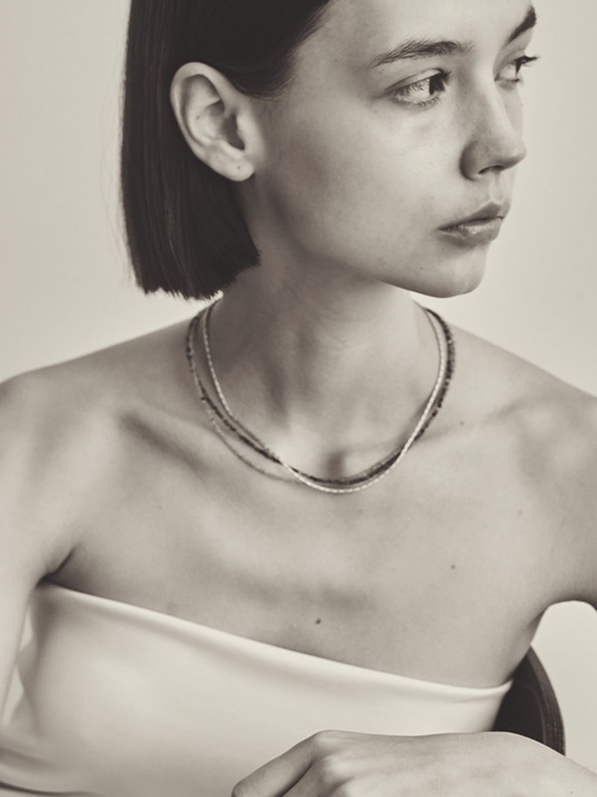 플릿(FLIT) SAND GEM BALL NECKLACE (BLACK)