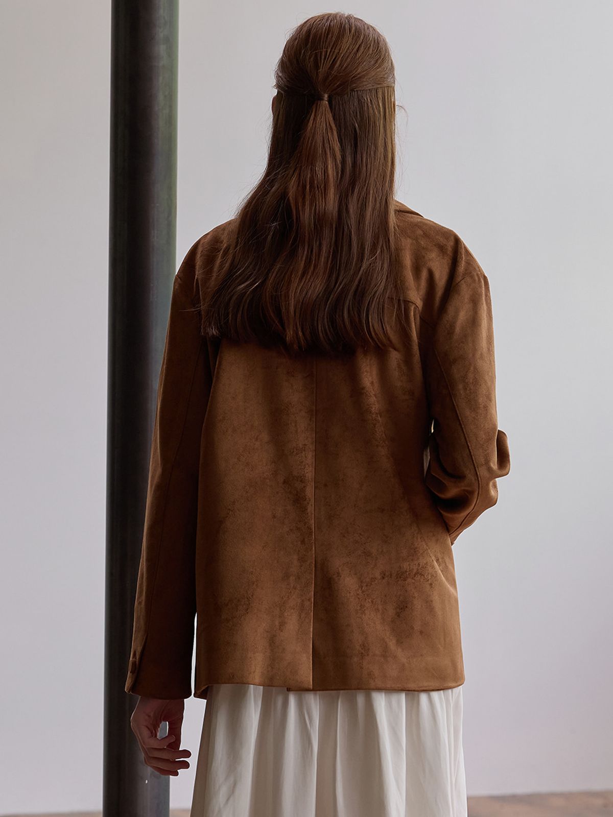 비뮤즈맨션(BEMUSE MANSION) Suede single jacket - Brown