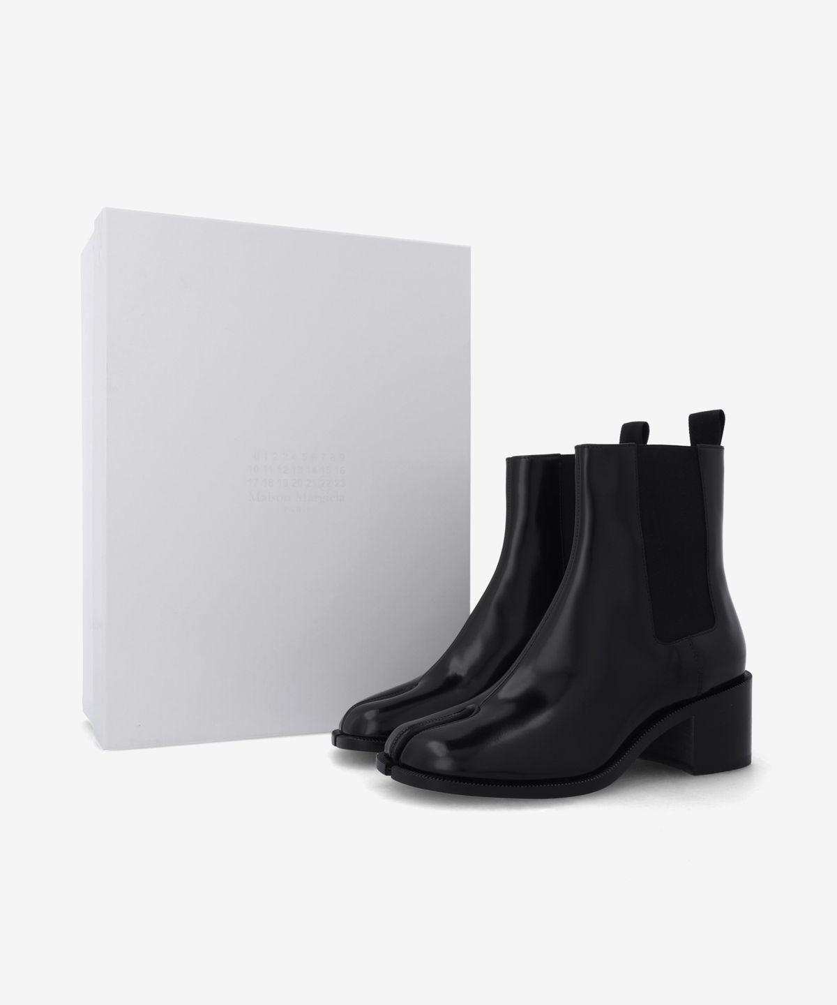 메종 마르지엘라(MAISON MARGIELA) 타비 시티 첼시 부츠 - 블랙 / S58WU0427PS679T8013
