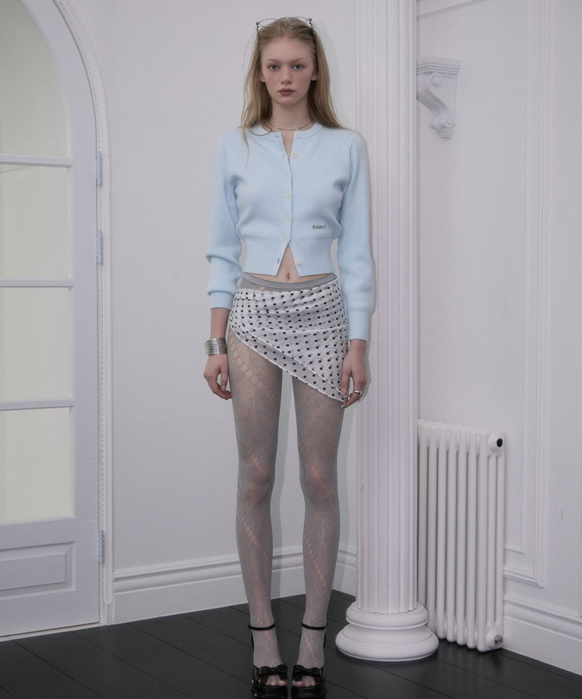 로제프란츠(ROSEFRANTZ) Soft Nut Button Cardigan [Sky Blue]