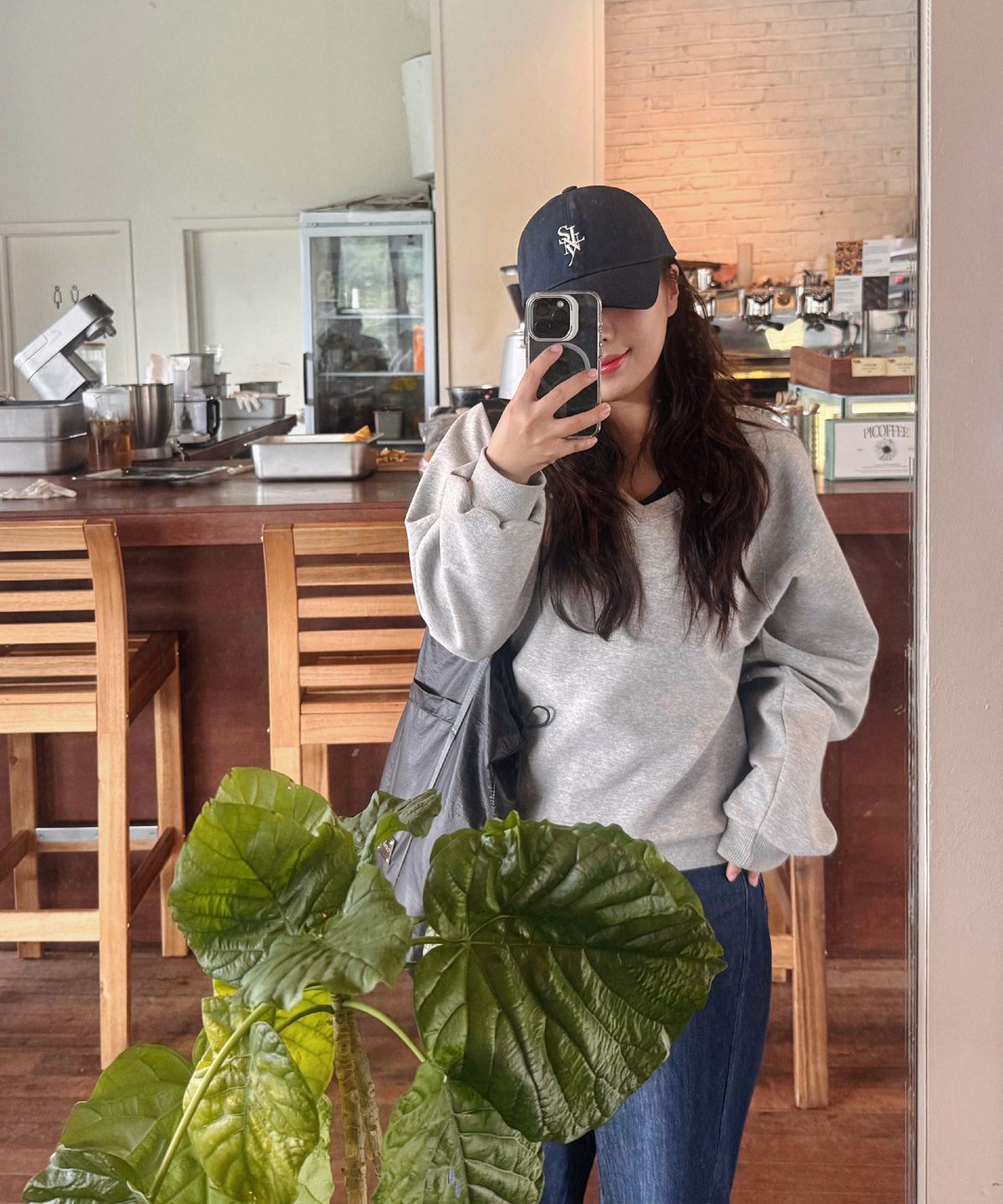 소이렌(SOYLEN) 세리프 레이어드 심볼 캡 (네이비)