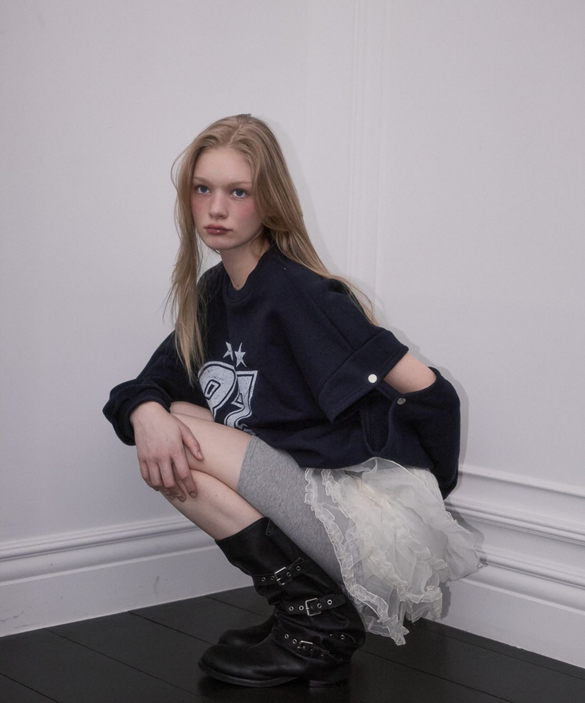 로제프란츠(ROSEFRANTZ) No.87 Star Sweatshirt [Navy]