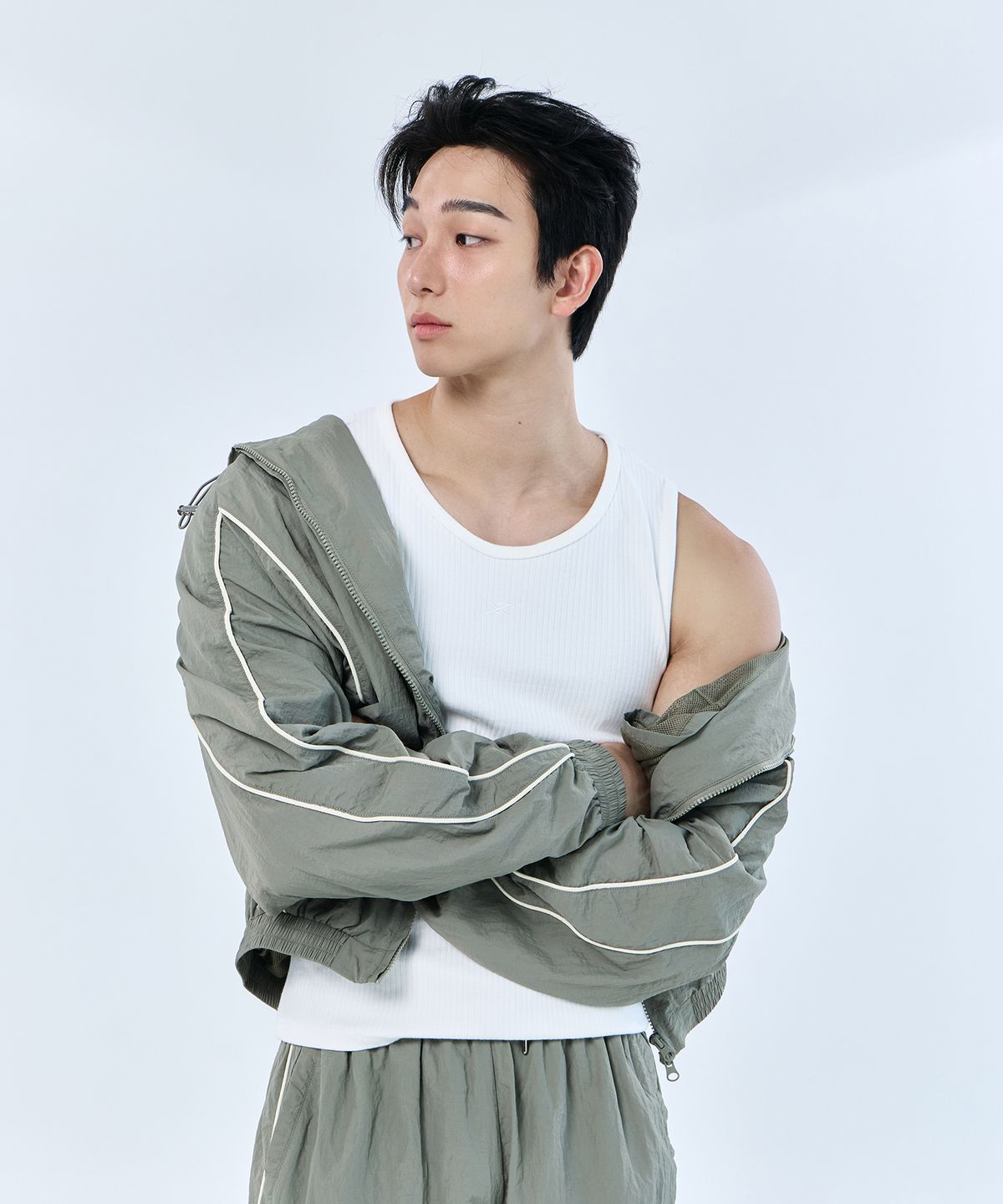 나인제트(NINEZ) 스포티 파이핑 트랙 자켓 (2color)