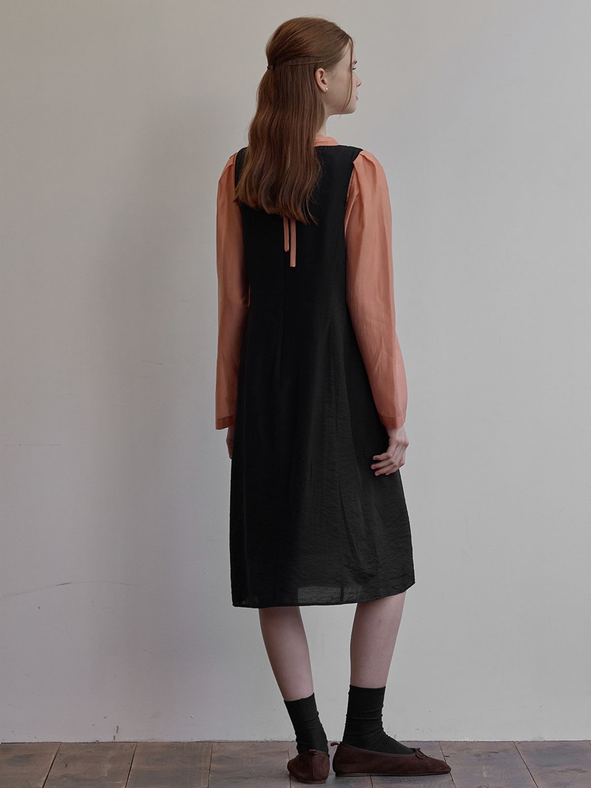 비뮤즈맨션(BEMUSE MANSION) V-neck layered dress - Black