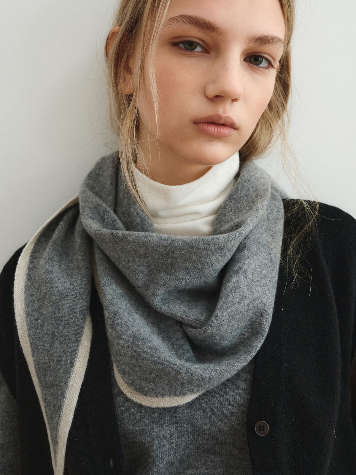 리플레인(REPLAIN) WOOL CASHMERE LINE MUFFLER_GREY