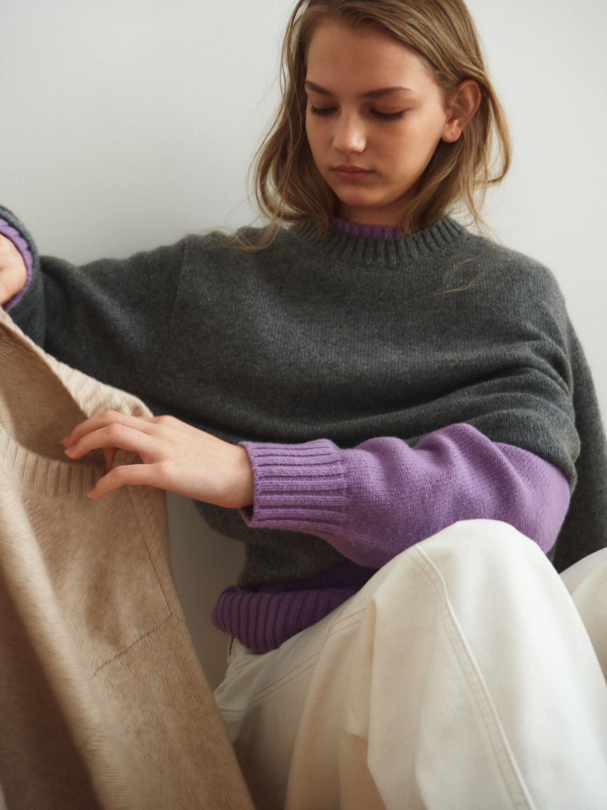 리플레인(REPLAIN) CASHMERE BLEND ROUND TOP_GREY