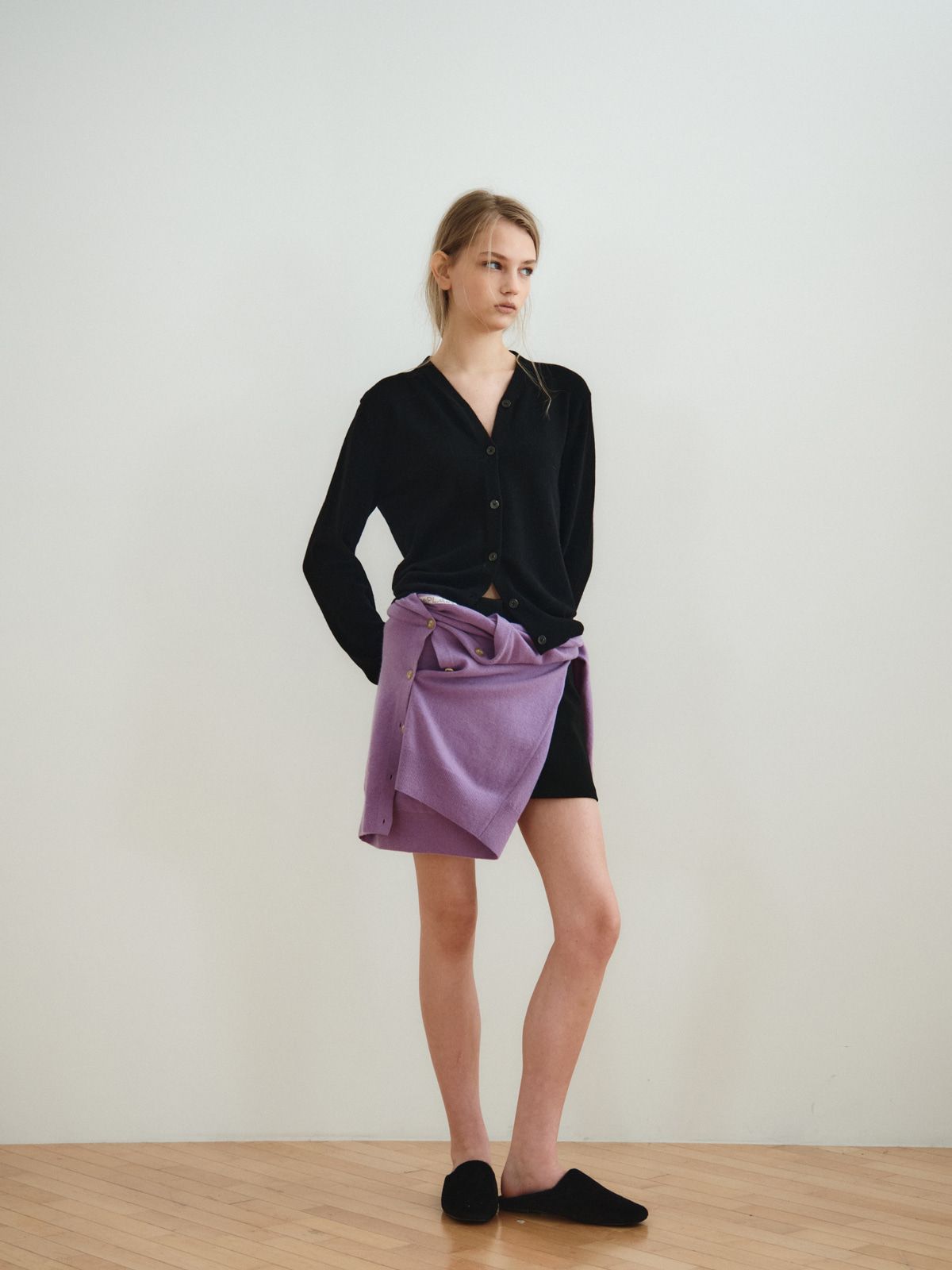 리플레인(REPLAIN) CASHMERE BLEND V-NECK CARDIGAN