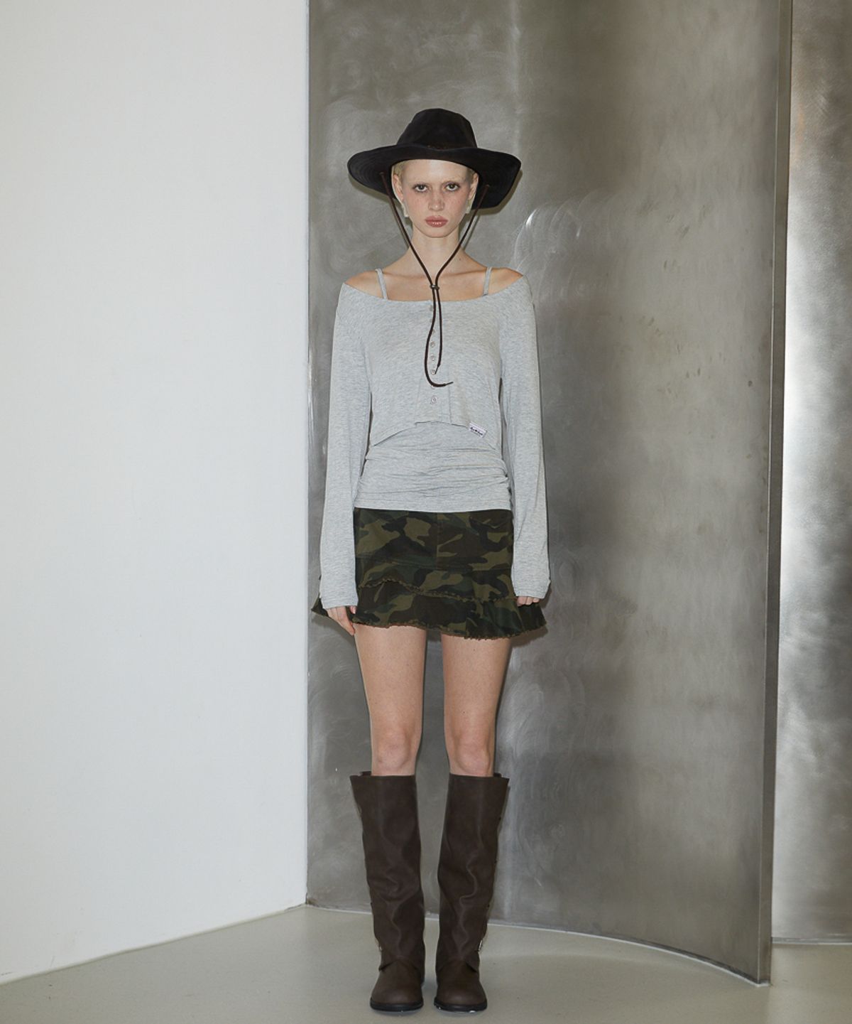 로제프란츠(ROSEFRANTZ) Edge Cardigan Sleeveless Set [Gray]