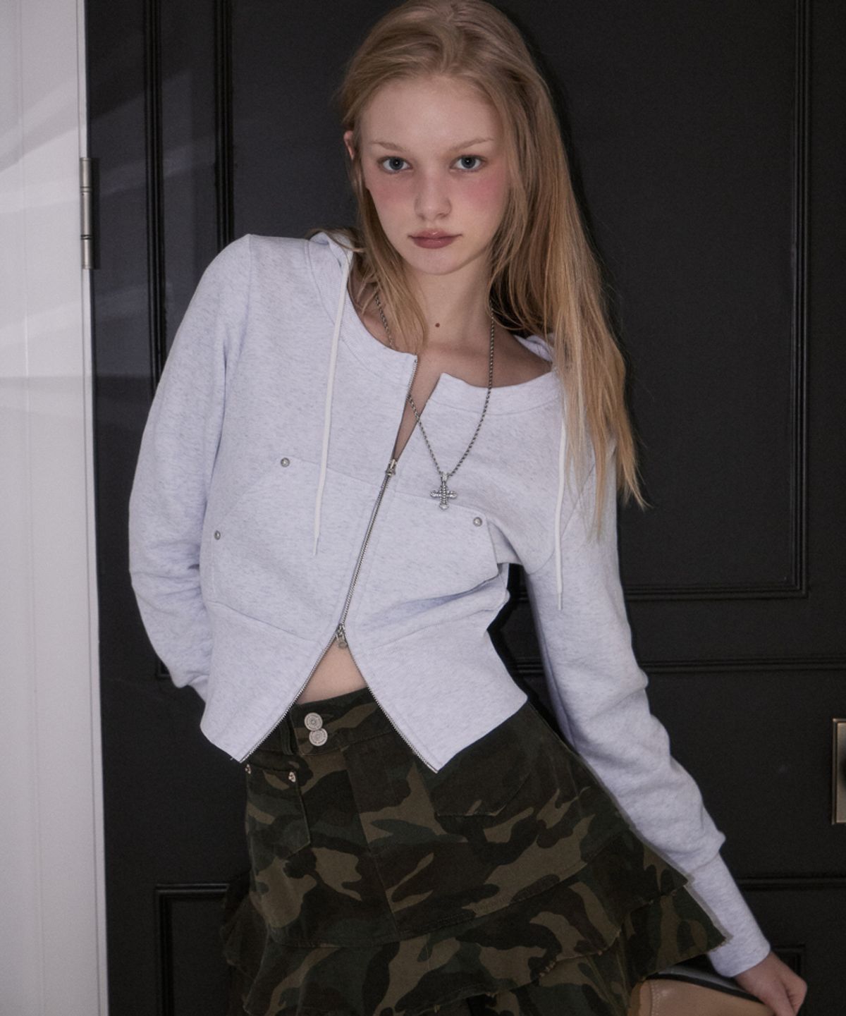 로제프란츠(ROSEFRANTZ) Rebel Layer Frill Mini Skirt [Camo]