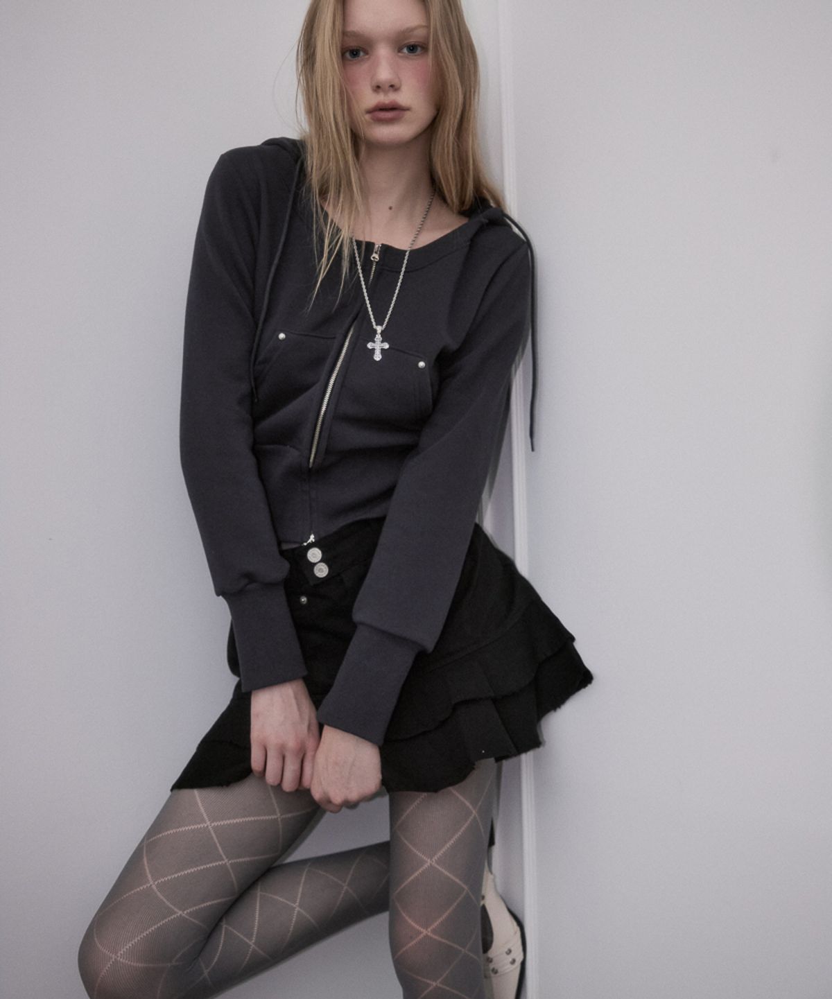 로제프란츠(ROSEFRANTZ) Rebel Layer Frill Mini Skirt [Black]