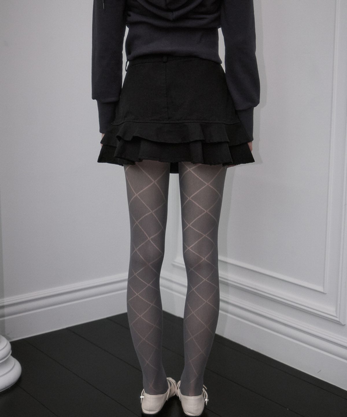 로제프란츠(ROSEFRANTZ) Rebel Layer Frill Mini Skirt [Black]