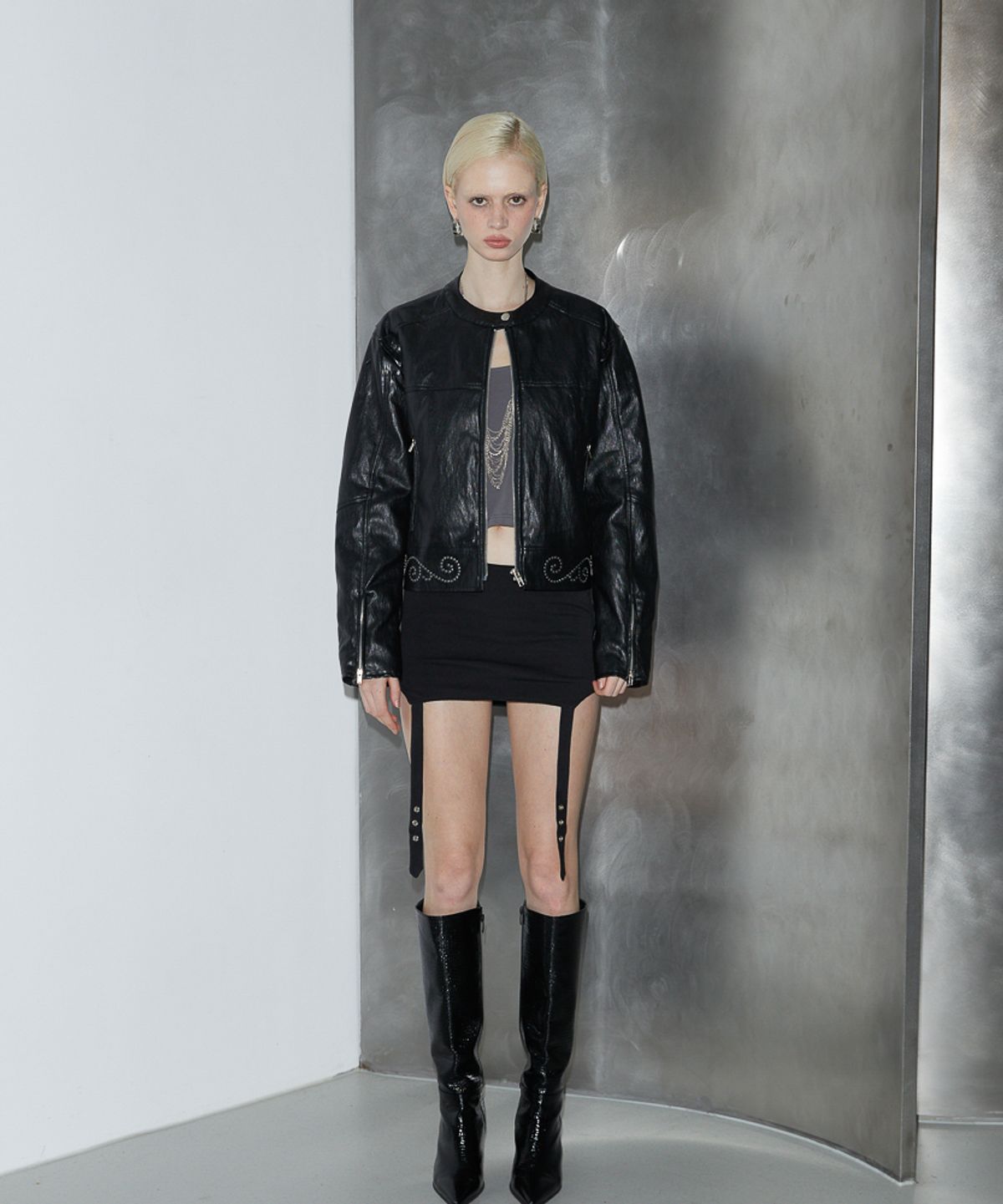 로제프란츠(ROSEFRANTZ) Studded Wave Leather Jacket [Black]