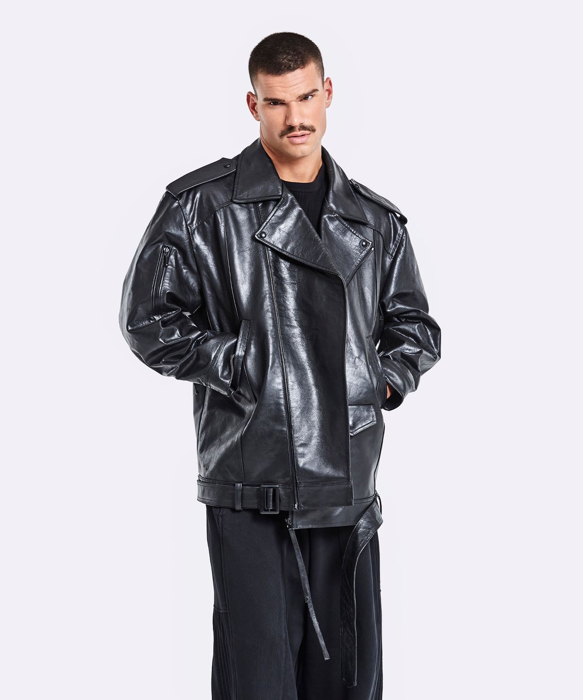 51퍼센트(51PERCENT) Oversized rider jacket - Black