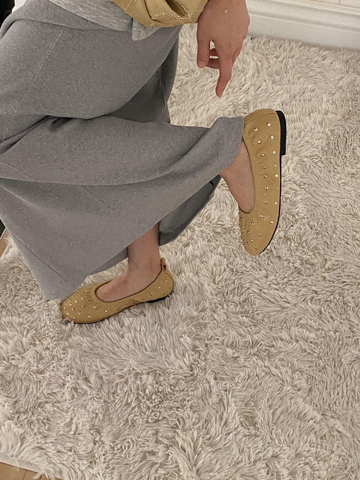 무드앤플(MOODNPLE) hazelly 스터드 플랫  3color 1cm