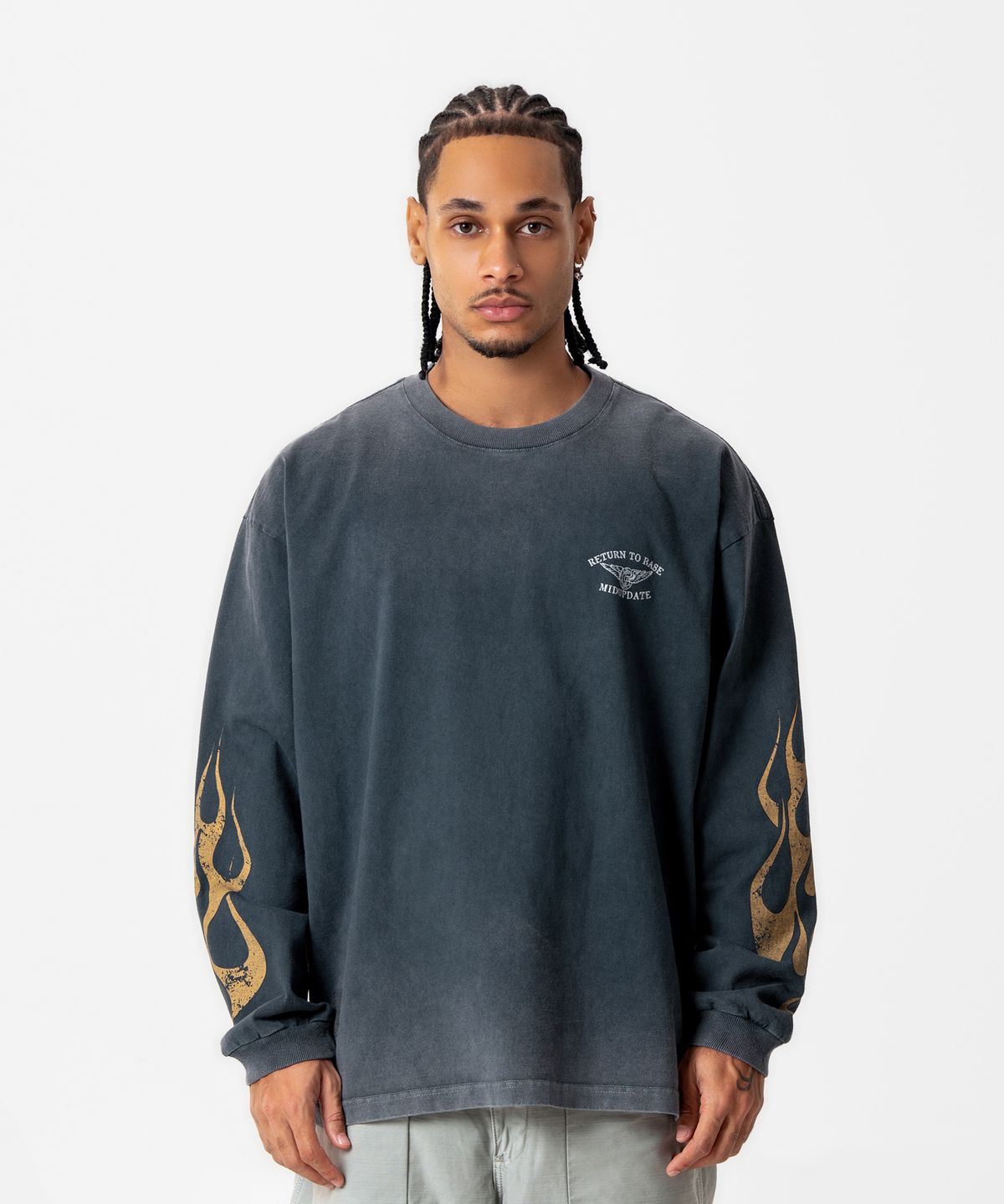 미드업데이트(MIDUPDATE) Flame Print Long Sleeve T-shirt_2color