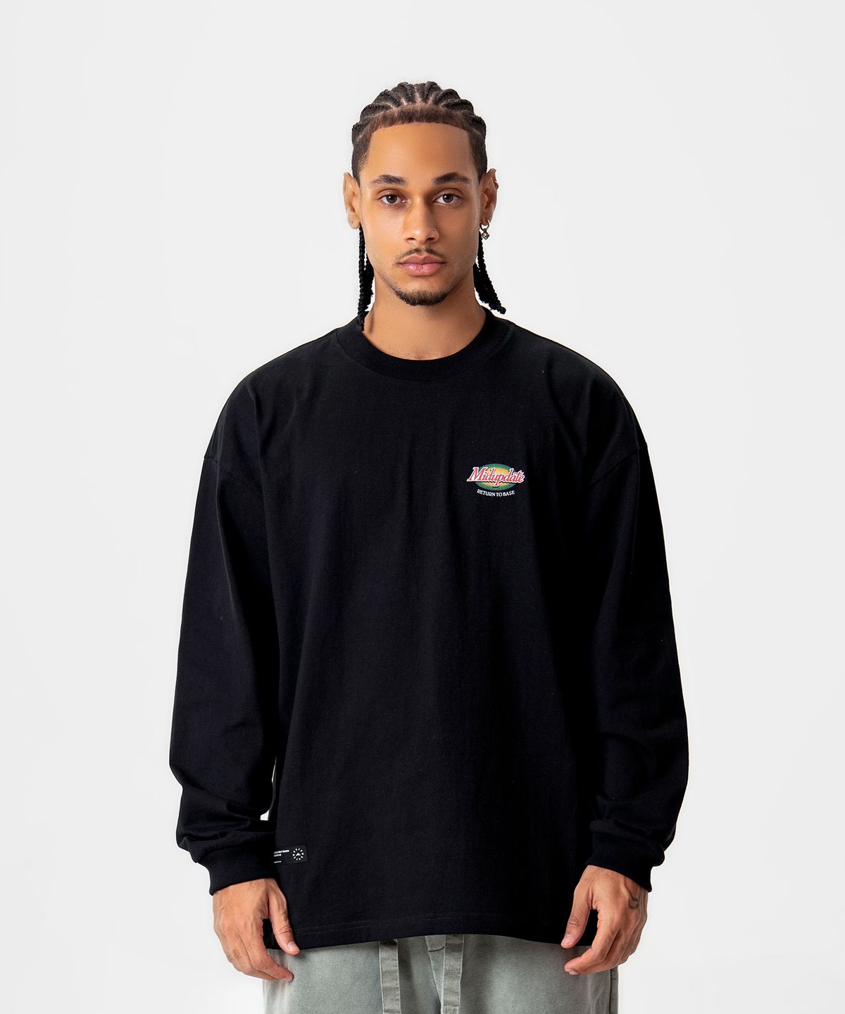 미드업데이트(MIDUPDATE) Long Sleeve Print T-shirt_2color