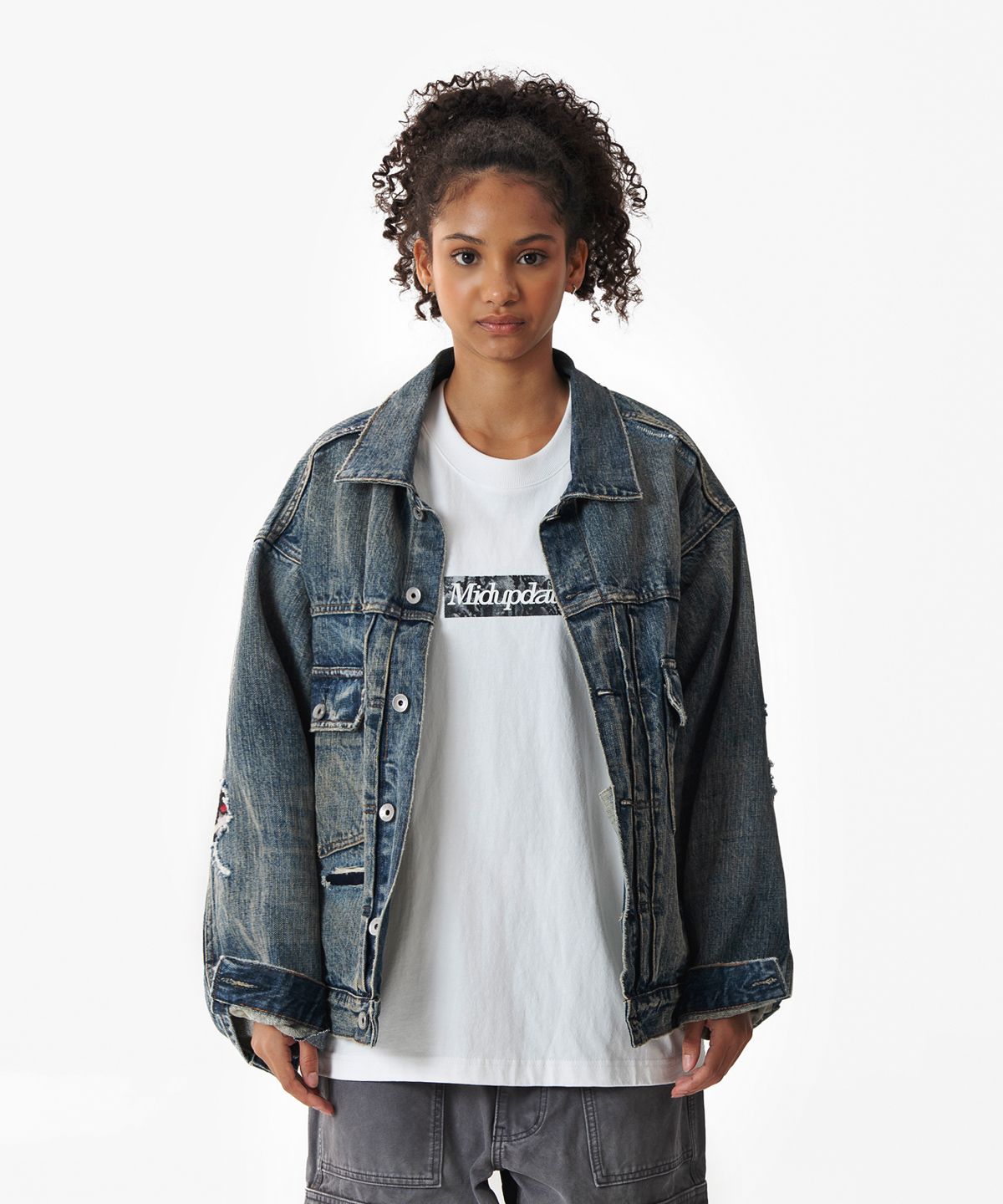 미드업데이트(MIDUPDATE) Retro Denim Trucker Jacket_Blue