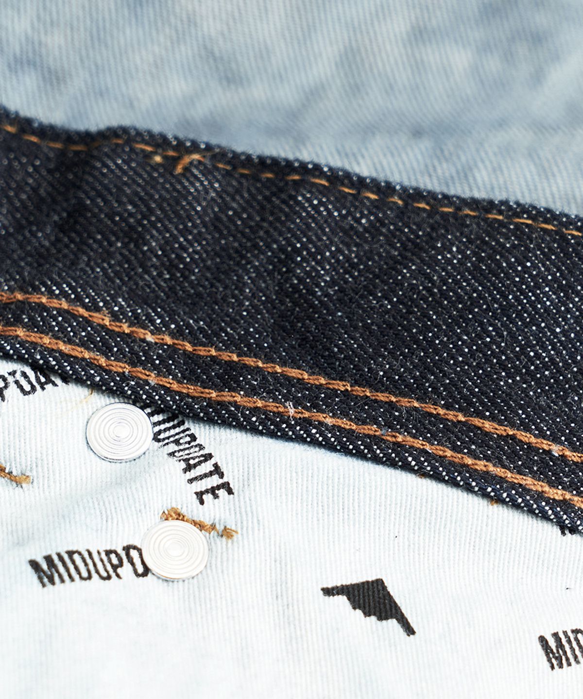 미드업데이트(MIDUPDATE) Straight Dark Washing Denim Pants_Deep blue