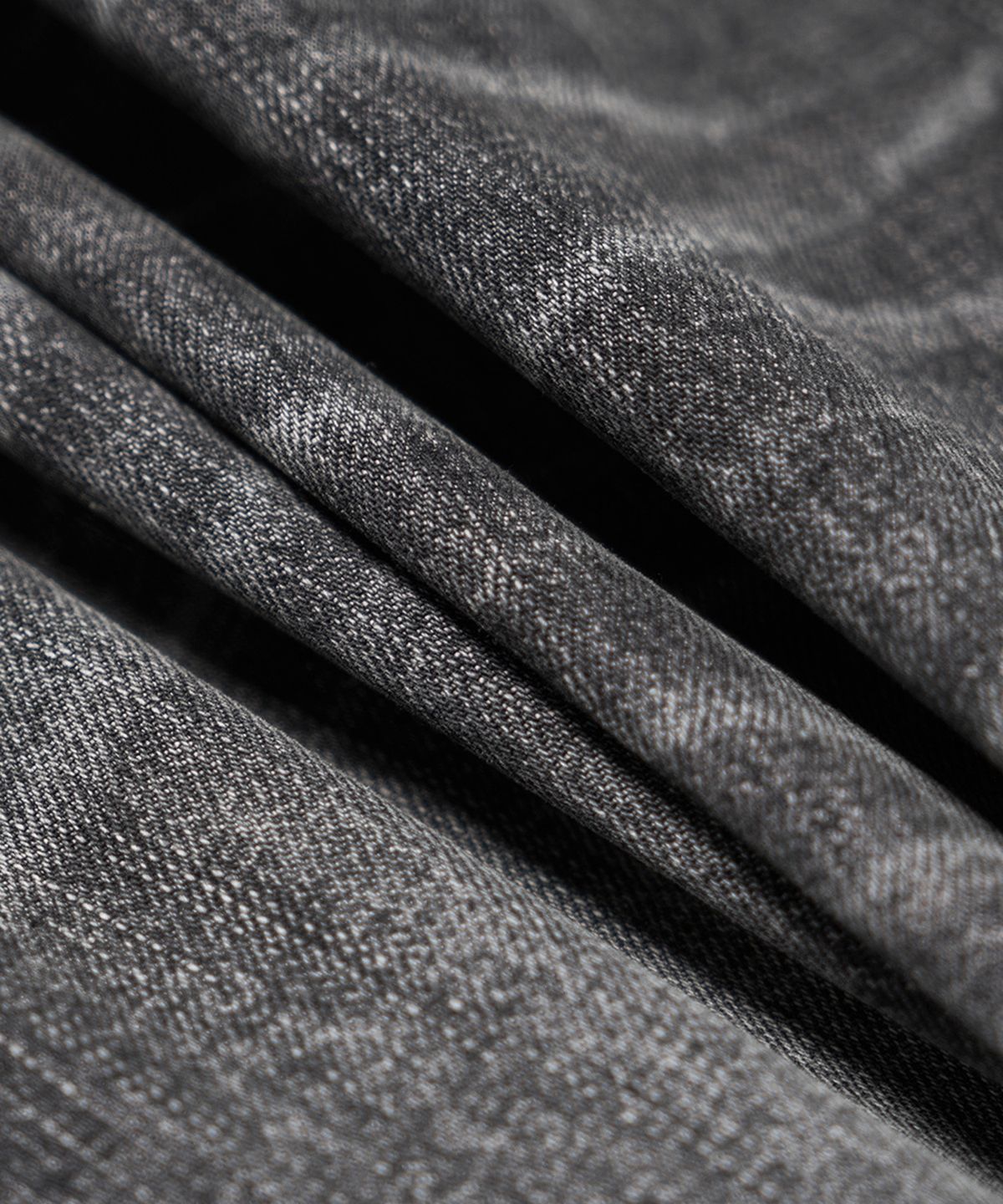 미드업데이트(MIDUPDATE) Destroyed Black Washing Denim Pants_Black