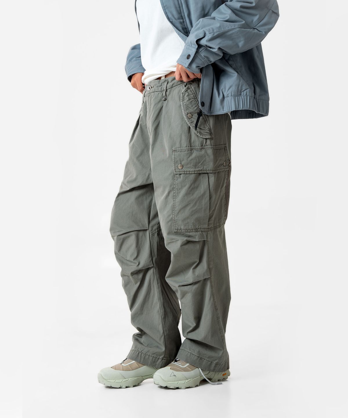 미드업데이트(MIDUPDATE) Utility Zip Pocket Cargo Pants_2color