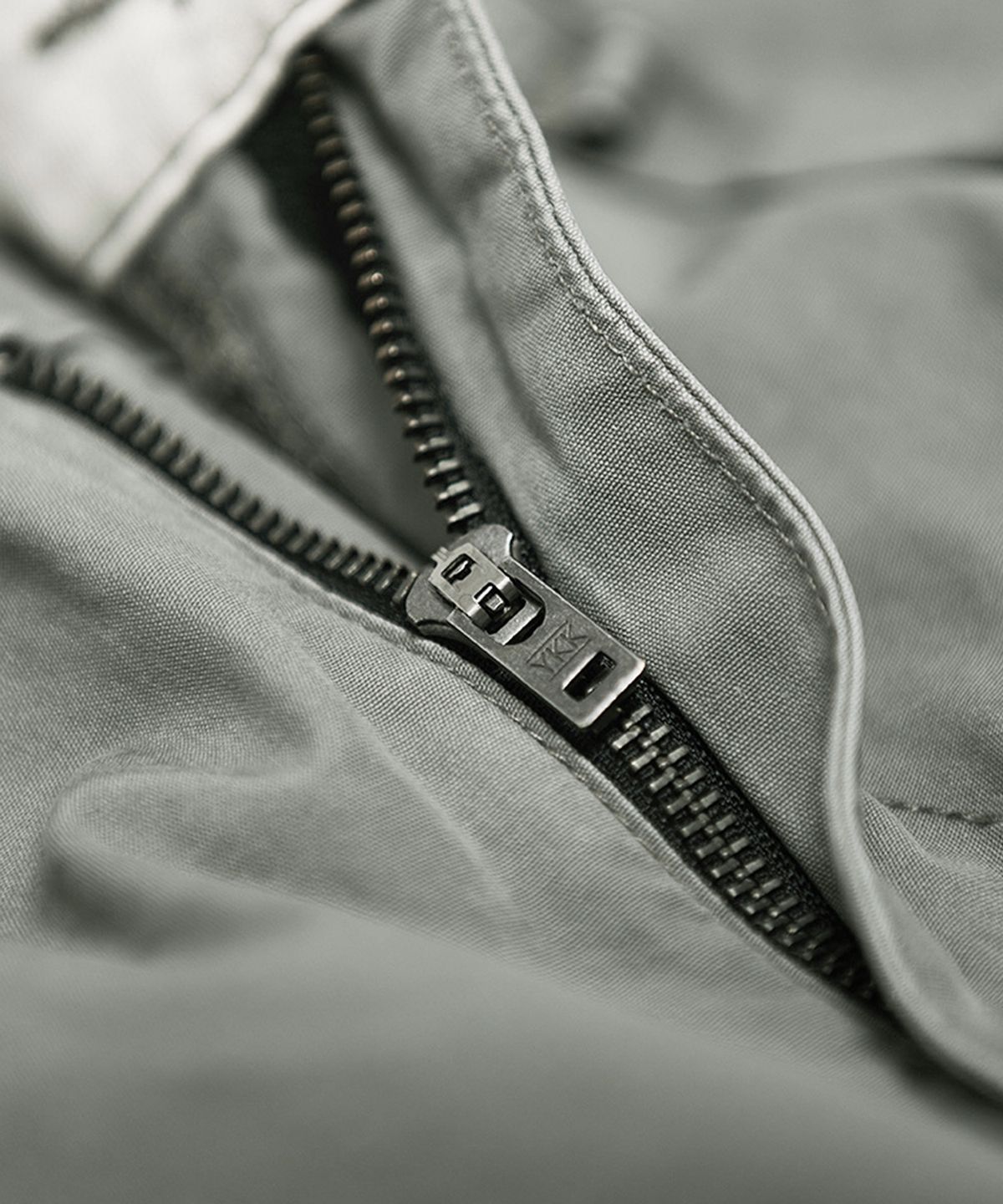 미드업데이트(MIDUPDATE) Utility Zip Pocket Cargo Pants_2color