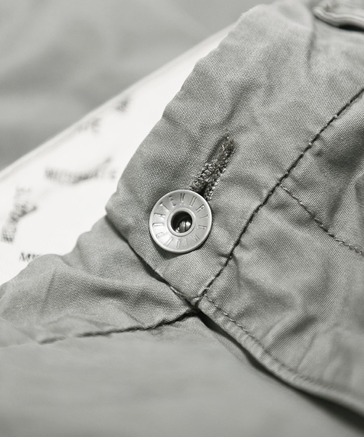 미드업데이트(MIDUPDATE) Utility Zip Pocket Cargo Pants_2color