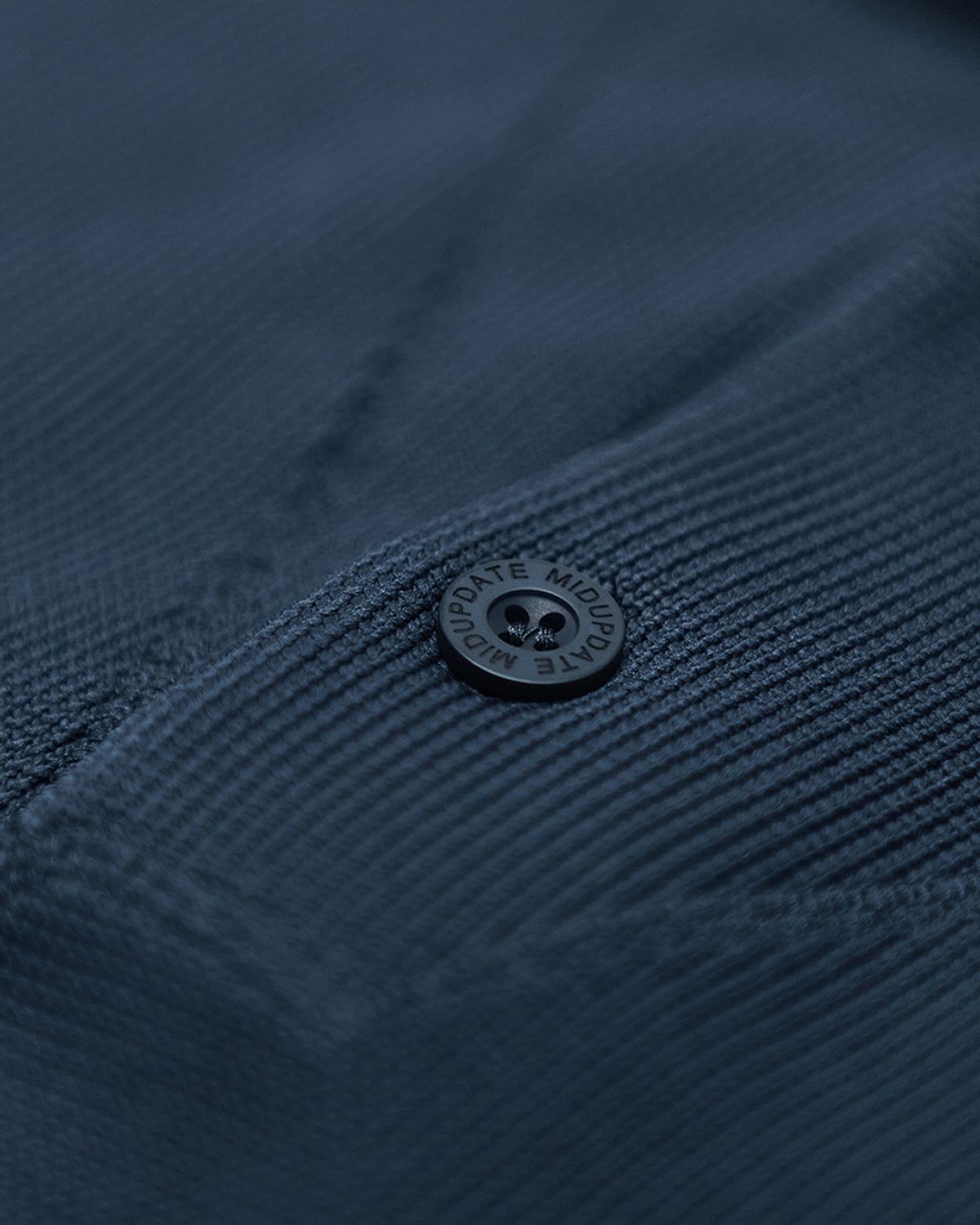 미드업데이트(MIDUPDATE) Vintage Washed Knit Polo Sweater_2color