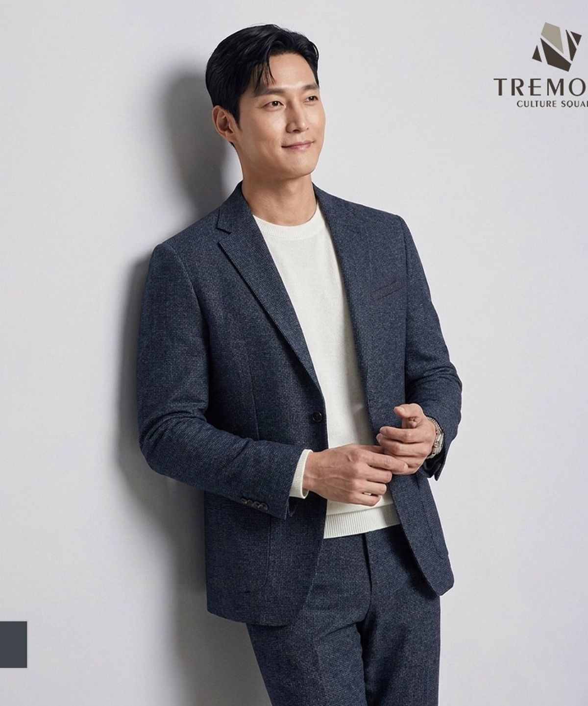 트레몰로(TREMOLO) 클래식 네이비 자켓_TRNFU3Z8521