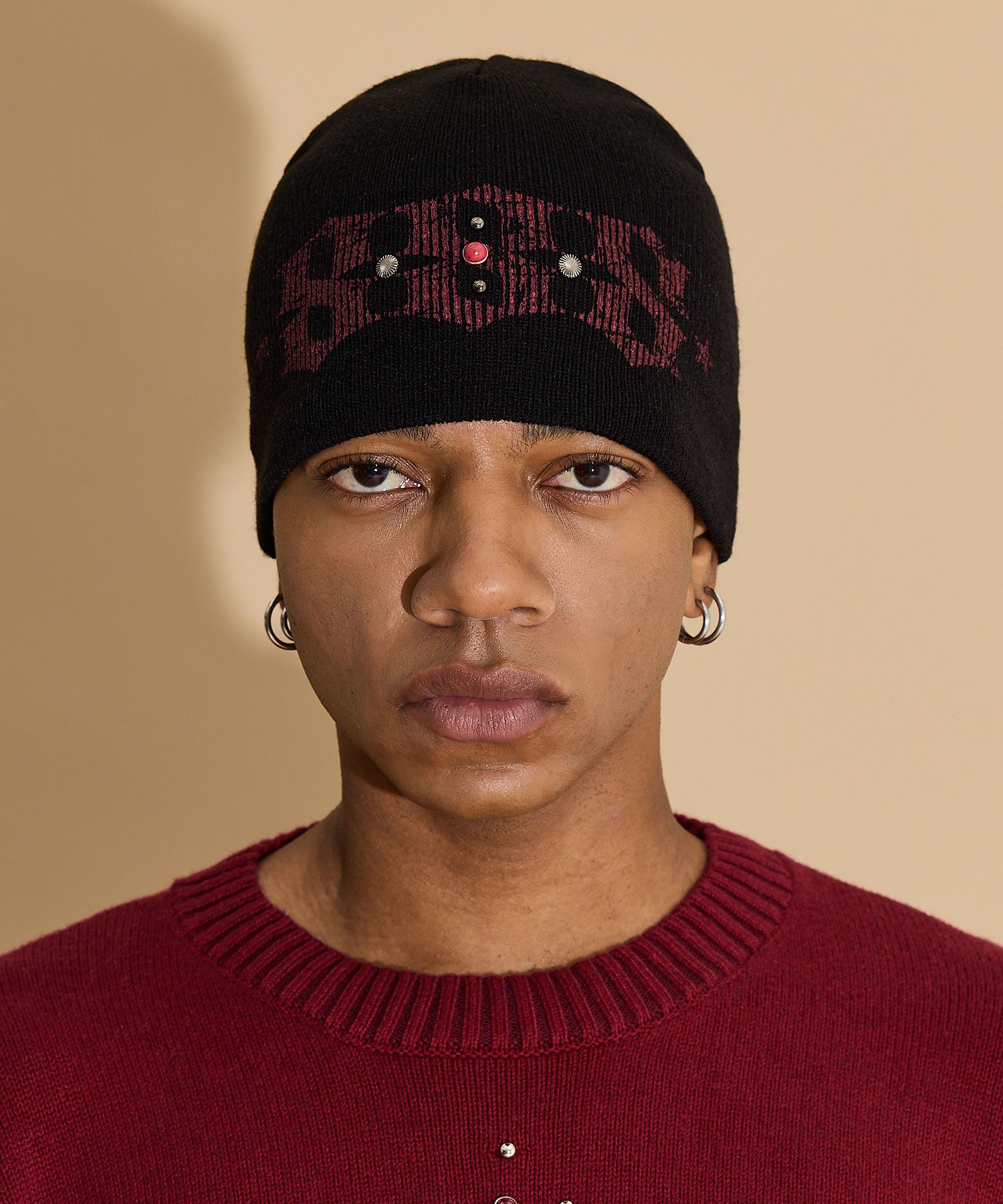 MUSINSA公式 | HOODHOOD 888リベットビーニーブラック