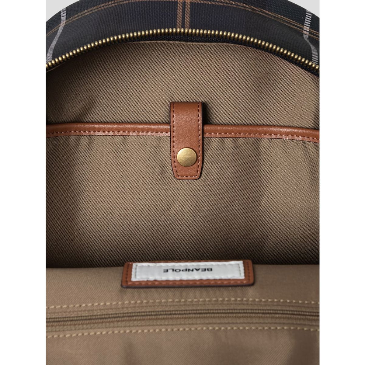 빈폴 액세서리(BEANPOLE ACCESSORY) 빈폴헤릿 백팩  네이비