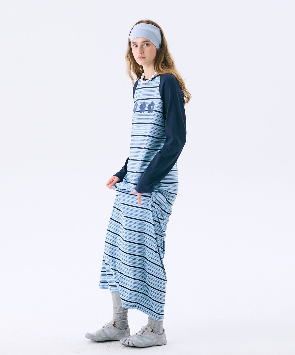 준준스페이스(JUNEJUNE SPACE) Raglan Long Dress_Light Blue(레귤란 롱드레스_라이트 블루)