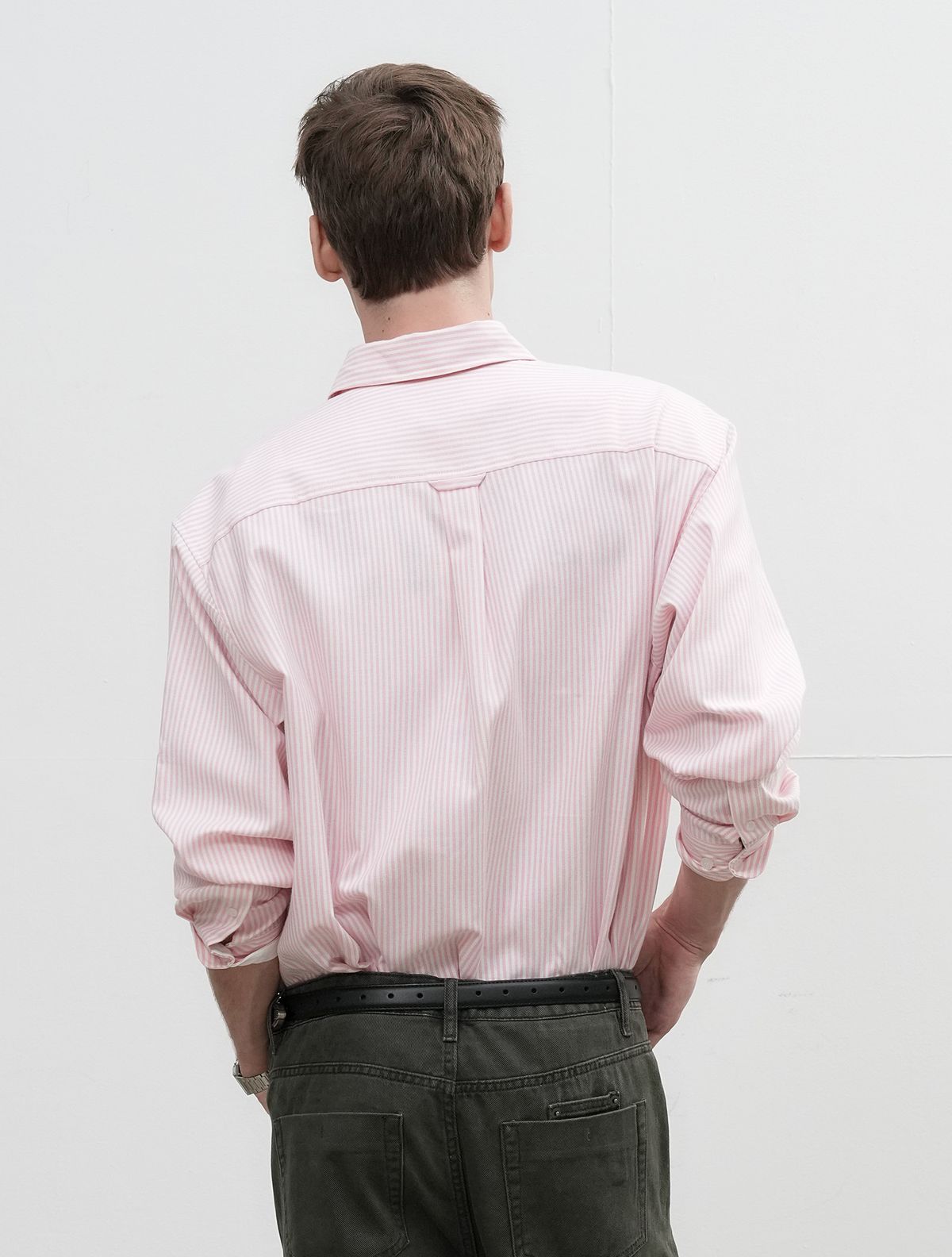 제너럴아이디어(GENERALIDEA) UNISEX 레귤러핏 옥스포드 스트라이프 셔츠 [PINK] / SBE3U03001