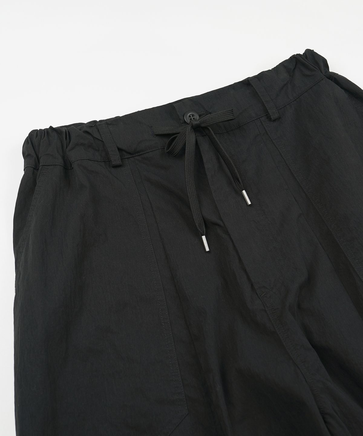 프리즘웍스(FRIZMWORKS) FOLD FATIGUE WIDE PANTS _ BLACK