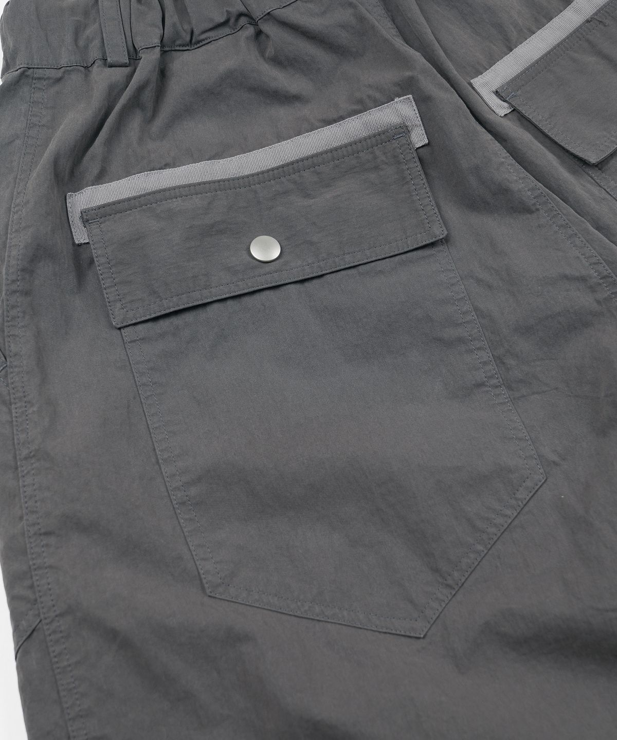 프리즘웍스(FRIZMWORKS) FOLD FATIGUE WIDE PANTS _ CHARCOAL