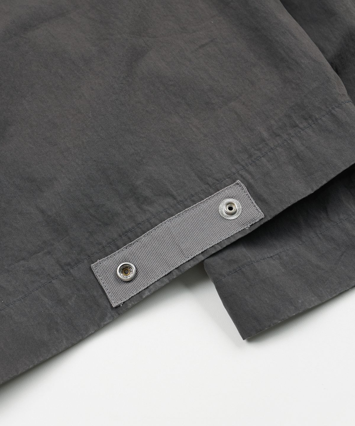 프리즘웍스(FRIZMWORKS) FOLD FATIGUE WIDE PANTS _ CHARCOAL