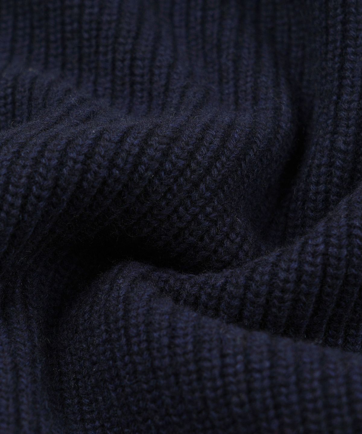 프리즘웍스(FRIZMWORKS) KANGAROO ROUND PULLOVER KNIT _ NAVY