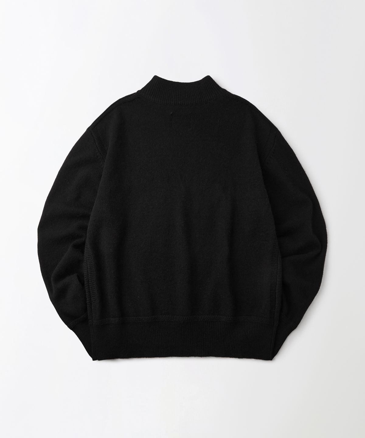 아웃스탠딩(OUTSTANDING) RED CROSS MOCK NECK KNIT_BLACK